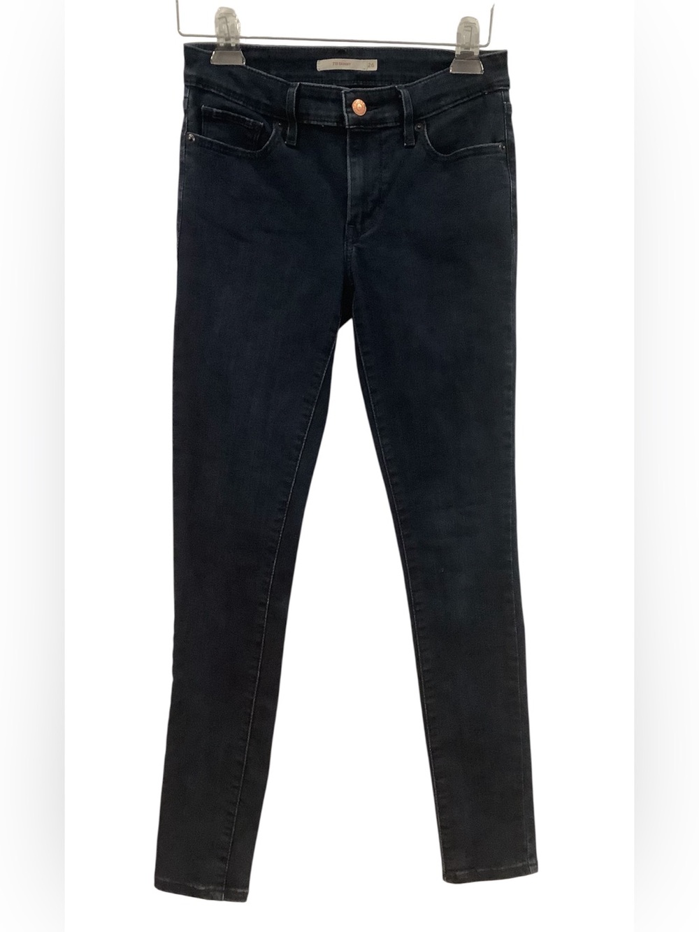 Levi’s 711 Skinny Blue Dark Wash Jeans Size 26, Pre-owned